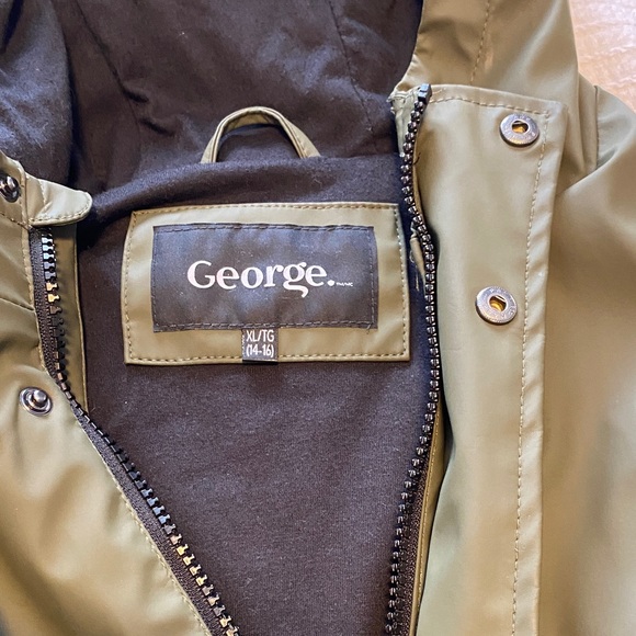 Kids base layer ski bundle including two Patagonia tops - Picture 6 of 12